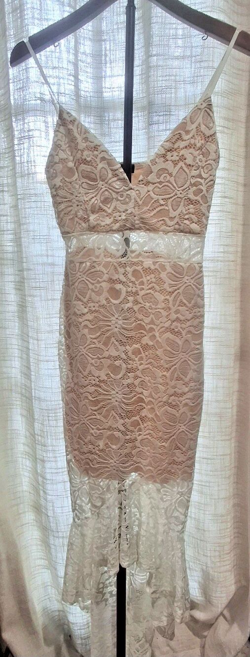 Kimcine White Floral Lace Midi Dress Nude Lining Mermaid Hem Size M Bridesmaid